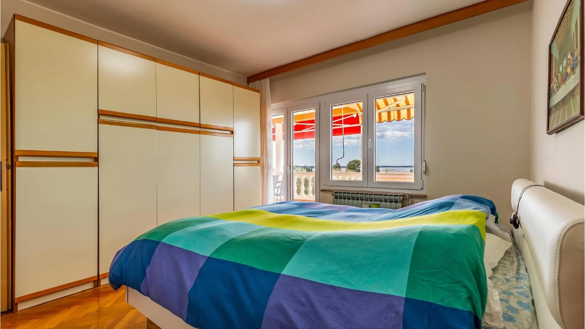 Amazing Apartment In Vodnjan With House Sea View Mednjan