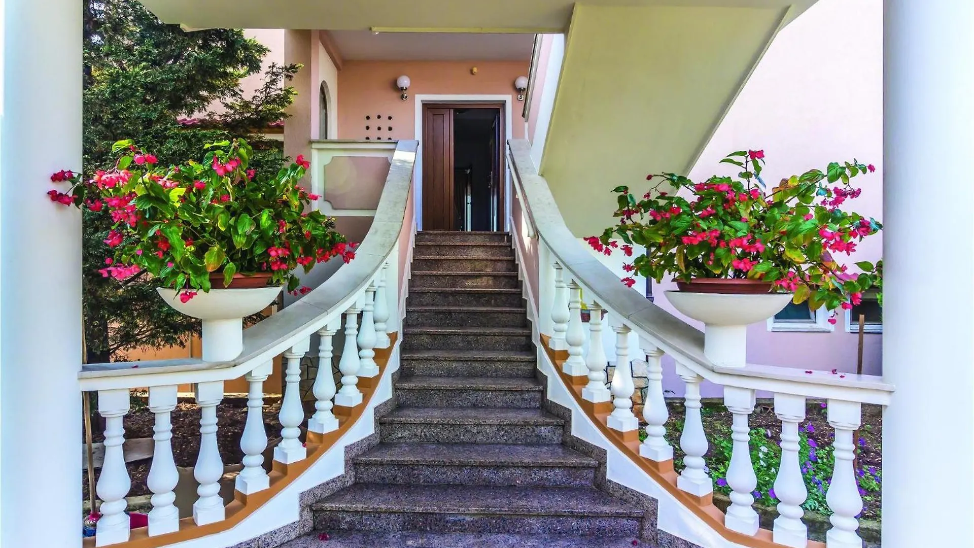 Amazing Apartment In Vodnjan With House Sea View Mednjan 0*,  Croatia