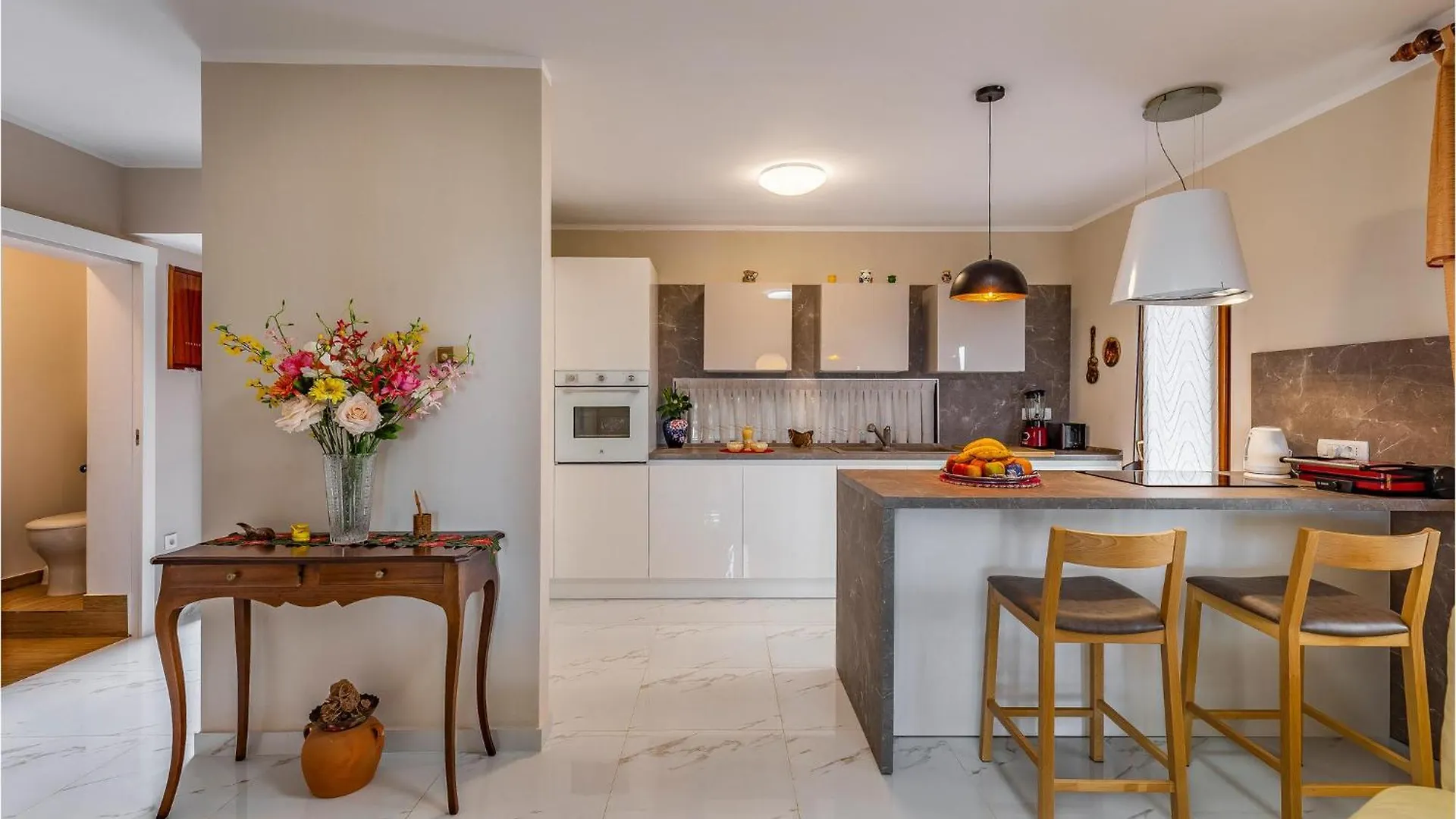 Amazing Apartment In Vodnjan With House Sea View Mednjan